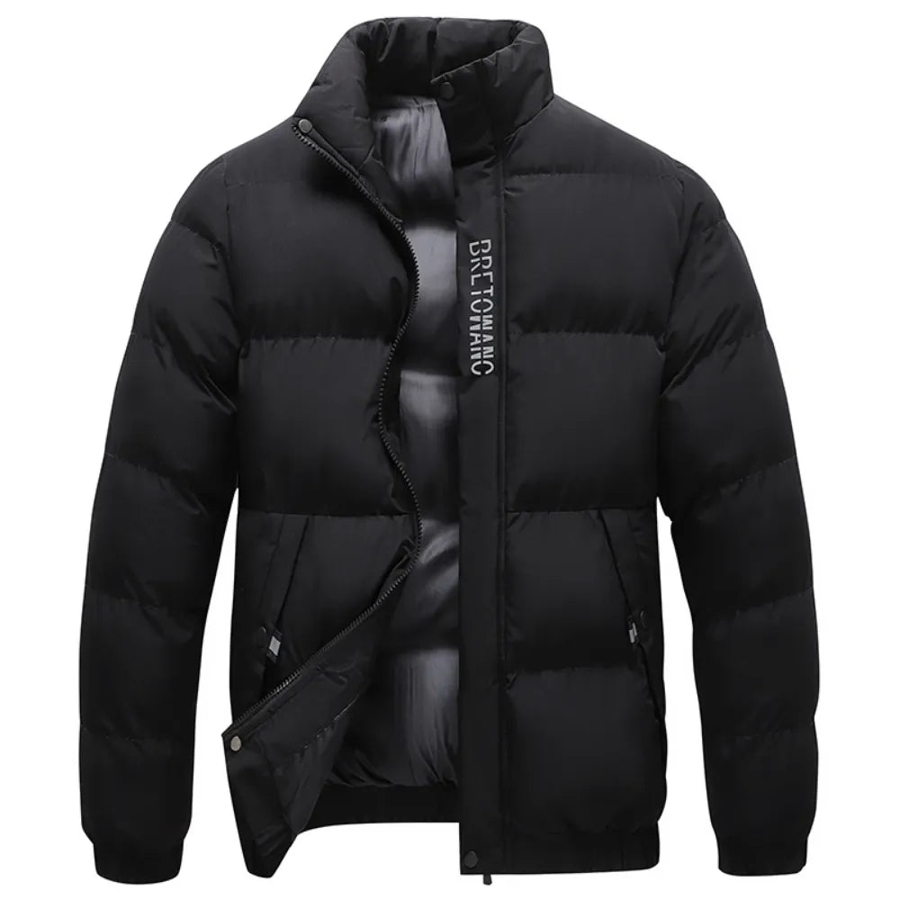 Giacca uomo trapuntata, resistente e calda, con design elegante e slim fit per l'inverno.
