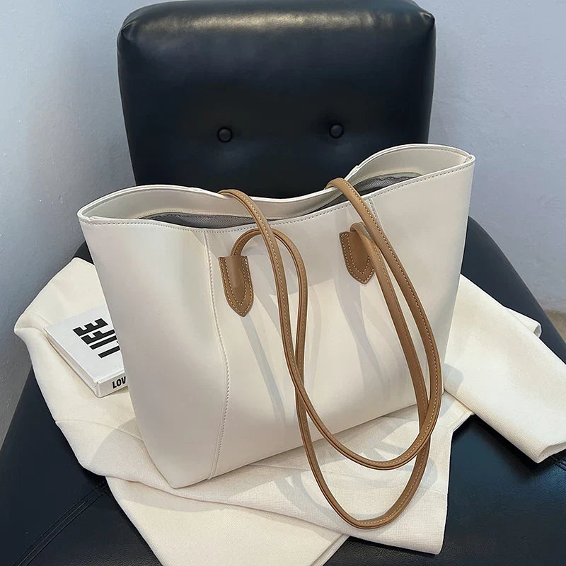 Borsa donna grande in ecopelle, elegante tote bag chic per scuola e ufficio.
