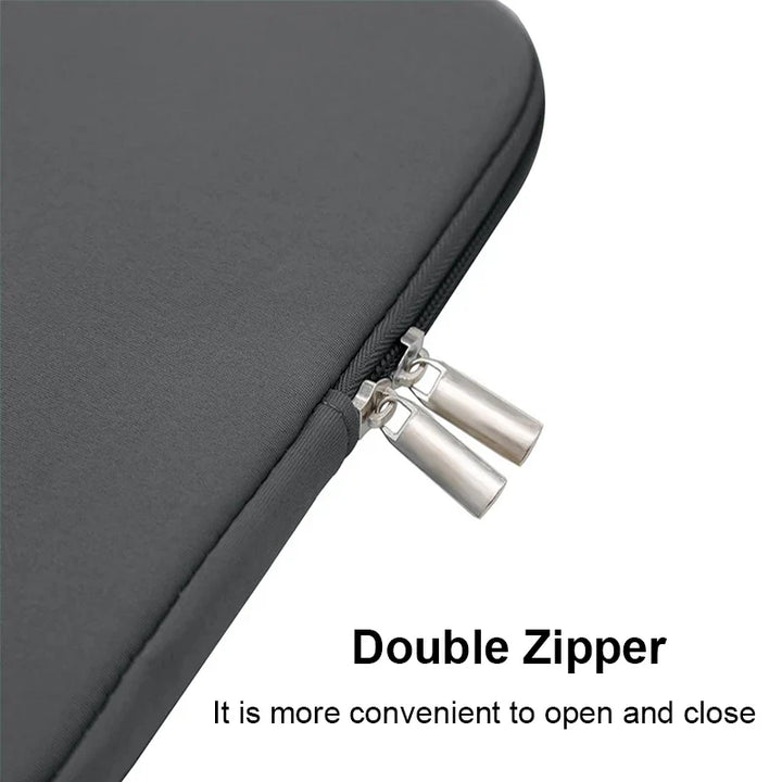 Custodia grigia elegante per MacBook Air/Pro 13.3 pollici. Slim fit, offre protezione contro graffi e urti quotidiani.