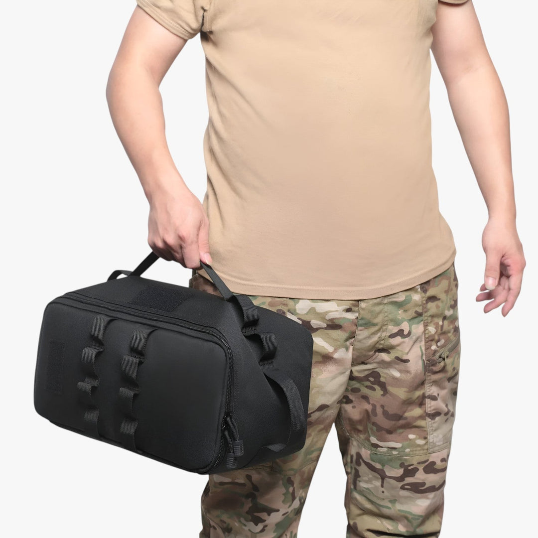 Borsa termica uomo isolata per mantenere il pranzo fresco, ideale per lavoro, gite e sport.
