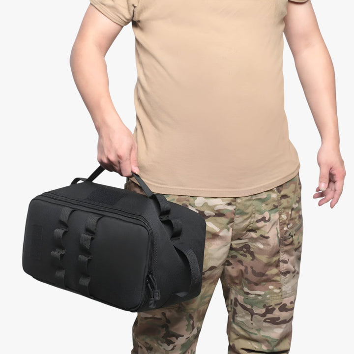 Borsa termica uomo isolata per mantenere il pranzo fresco, ideale per lavoro, gite e sport.