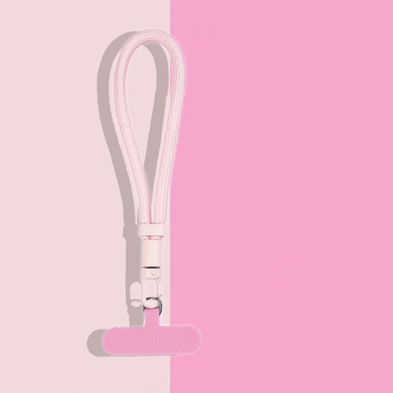 Accessorio moda: laccetto da polso per telefono, unisce praticità, sicurezza e un tocco di colore.