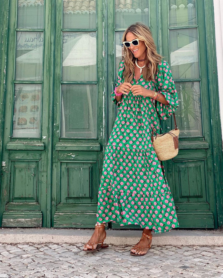 Comodo maxi abito donna oversize, vestito bohémien per un look estivo rilassato e alla moda.