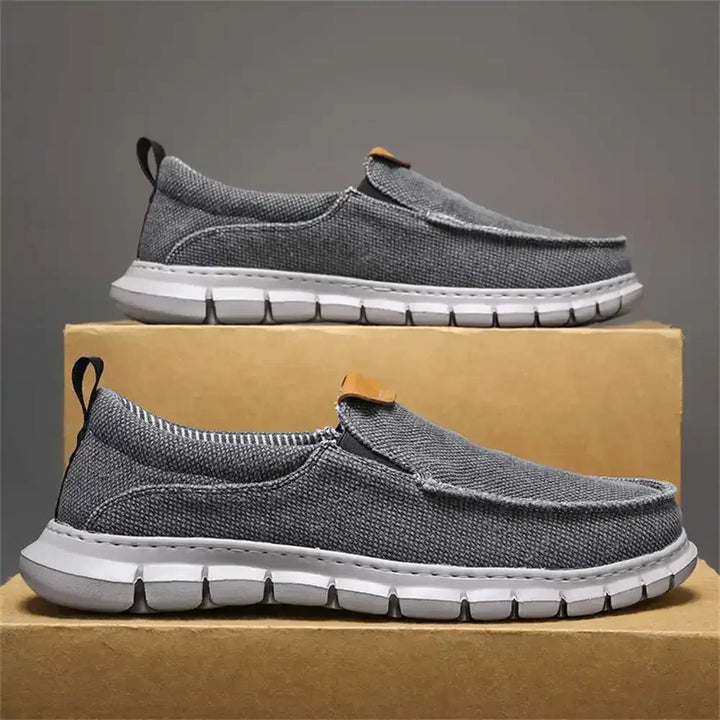 Scarpe mocassini da uomo per comfort tutto l'anno, leggere, traspiranti e flessibili.