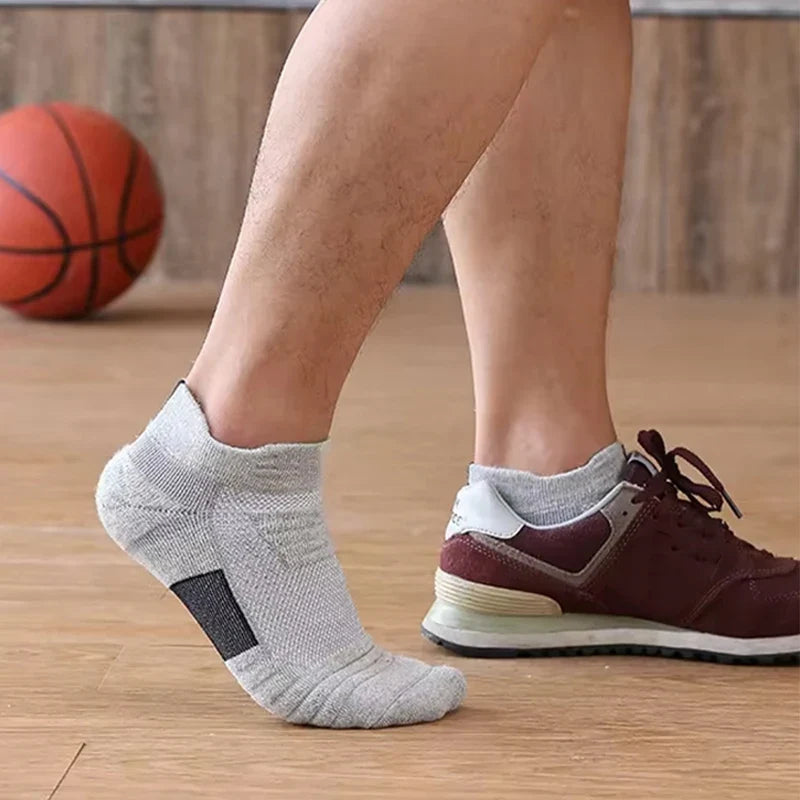Calze uomo in cotone per sport, traspiranti e antiscivolo, per calcio e allenamento con comfort.
