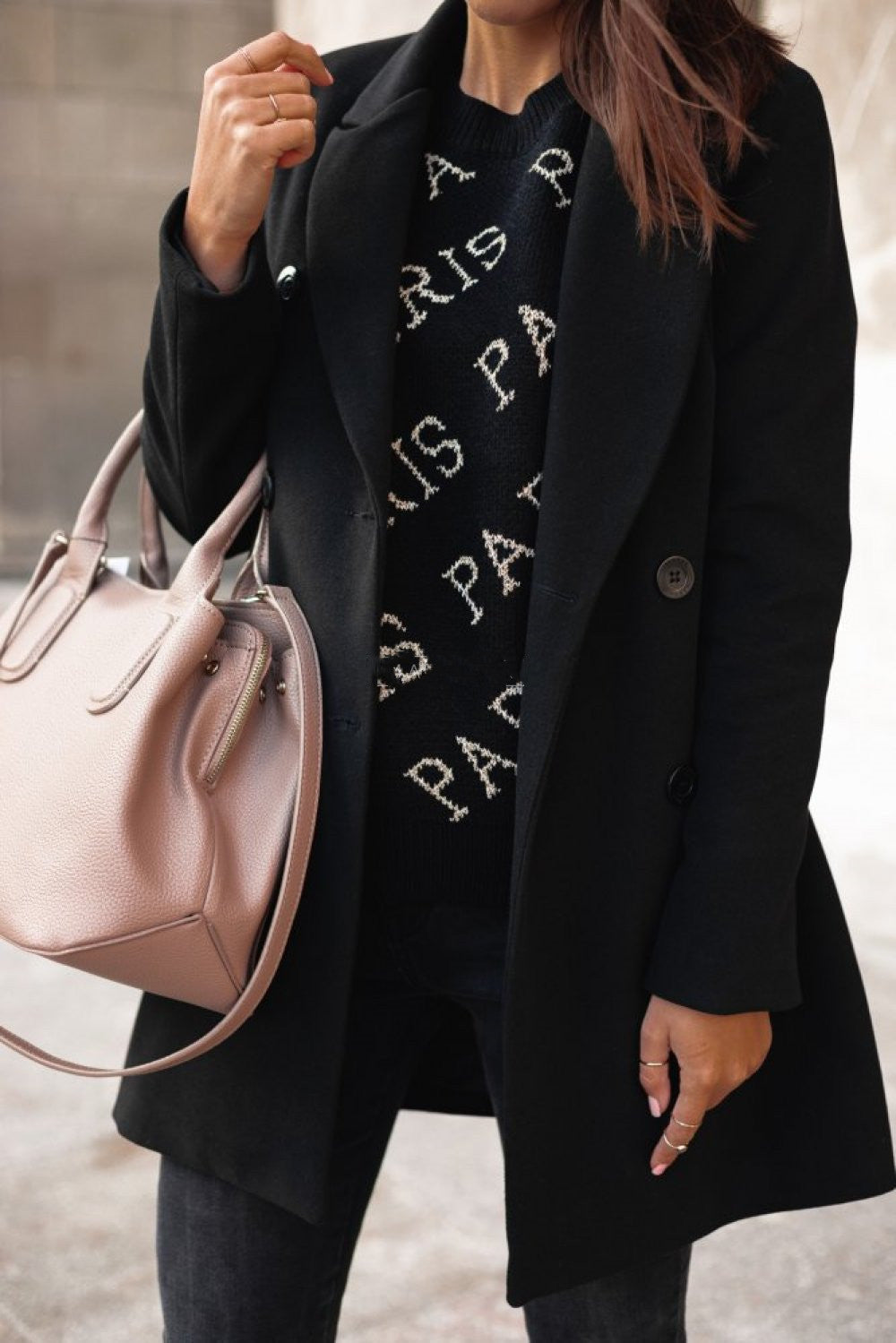 Giacca cappotto donna in stile peacoat invernale, con bottoni, ideale per moda capospalla elegante.