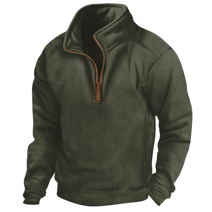 Felpa tattica uomo con collo alto e mezza cerniera, pile sportivo, colore verde militare, ideale per escursionismo autunnale.