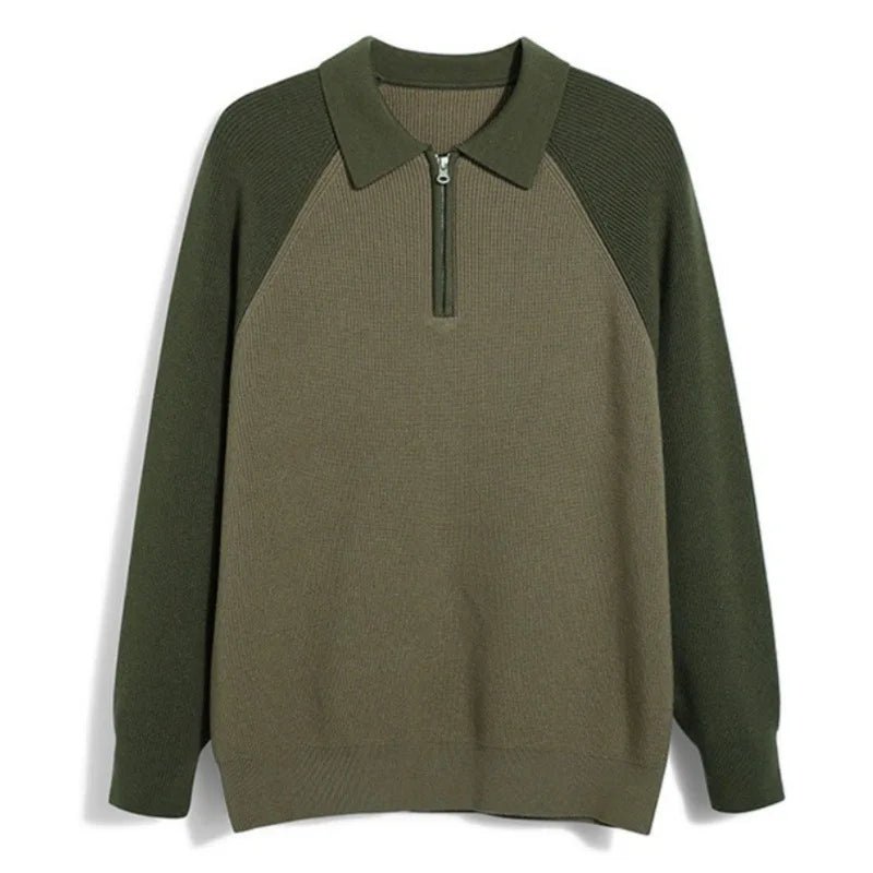 Elegante maglione uomo con zip, colletto polo e maniche raglan. Perfetto per la moda uomo.