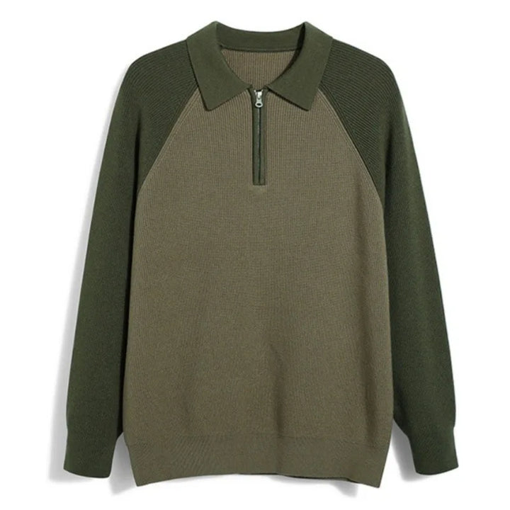 Elegante maglione uomo con zip, colletto polo e maniche raglan. Perfetto per la moda uomo.