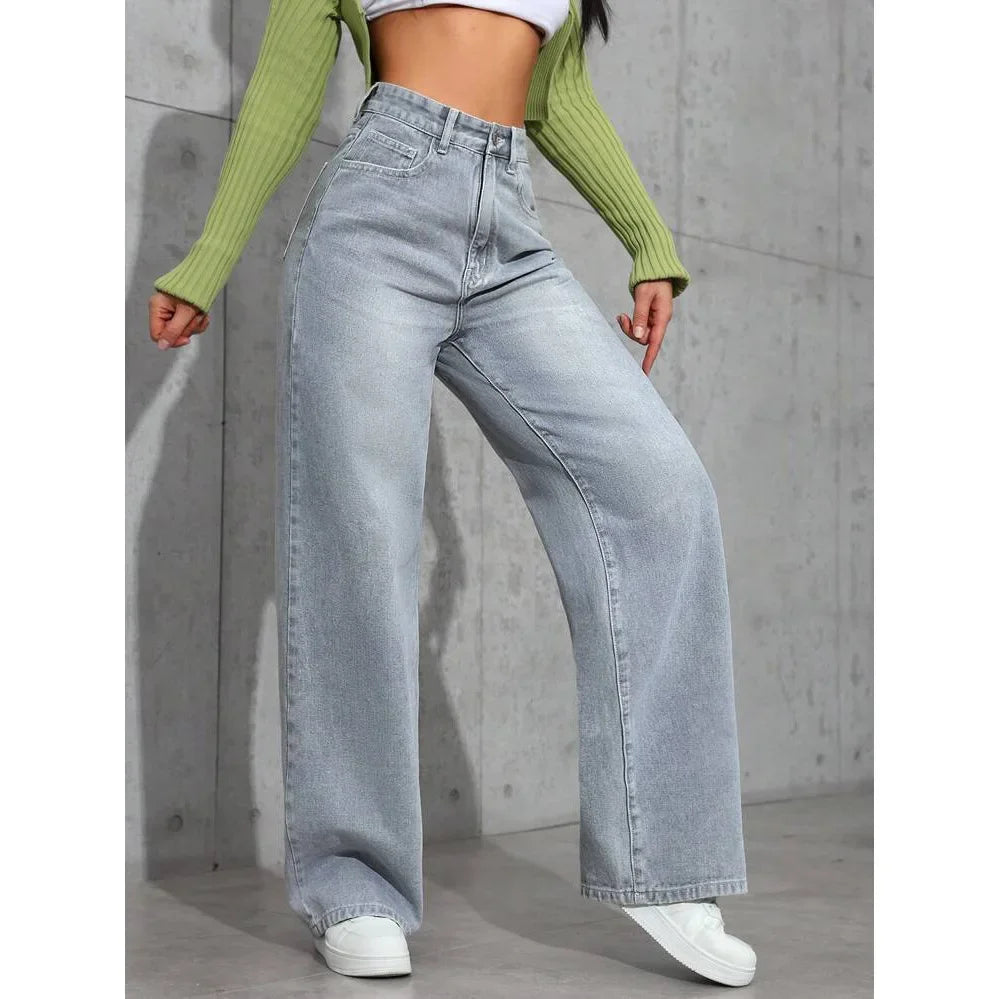 Jeans baggy donna di tendenza, vita alta e vestibilità ampia. Perfetti per il tuo look casual quotidiano.