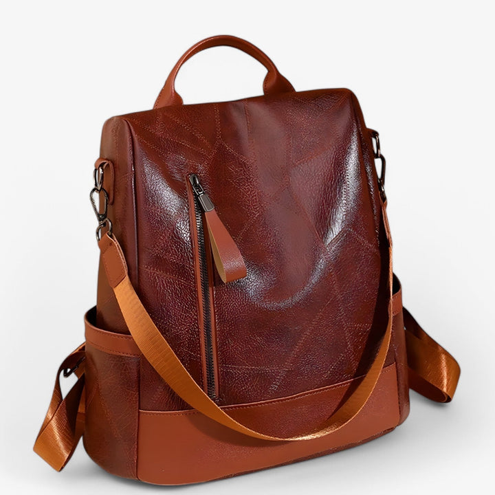 Zaino grande da donna nero, elegante e versatile, perfetto per viaggi e uso quotidiano.