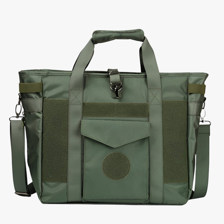 Borsone da viaggio pieghevole unisex verde, ideale come bagaglio a mano. Tessuto resistente e pratico.