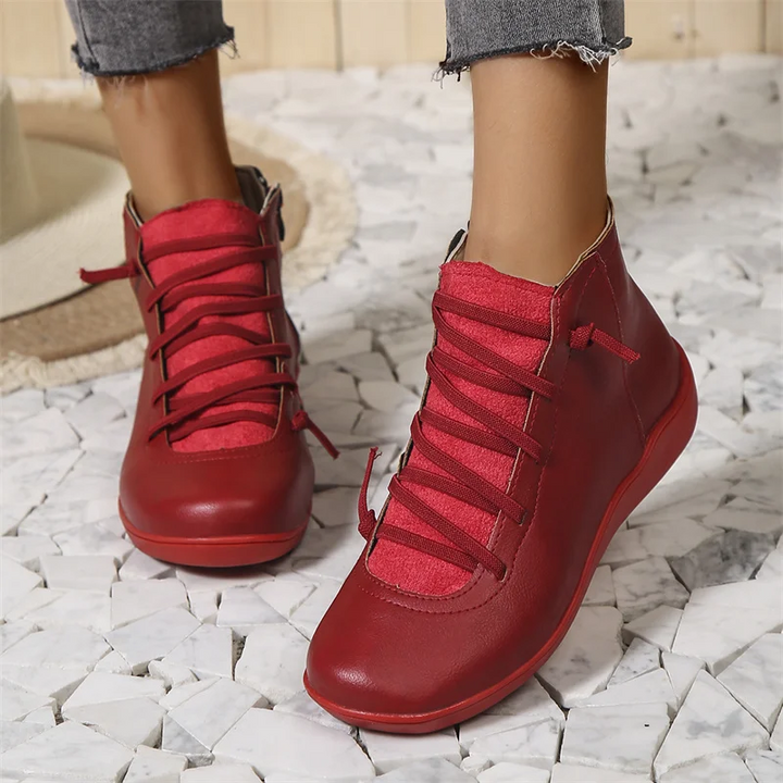 Stivaletti donna casual impermeabili con lacci per l'autunno. Calzature ortopediche comfort per piedi sensibili.