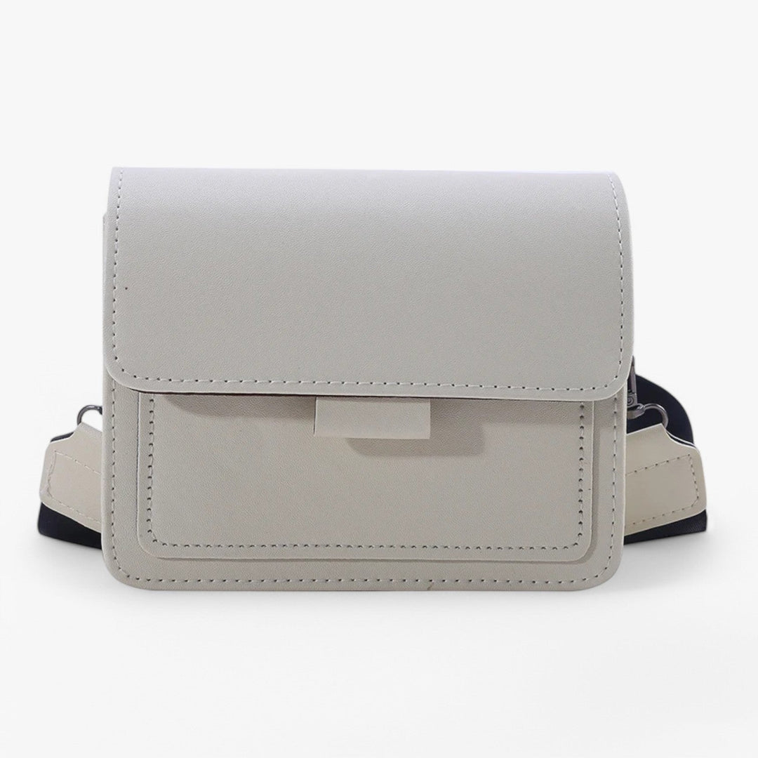 Borsa a tracolla donna compatta e multicolore, con patta, accessorio moda pratico ed elegante.