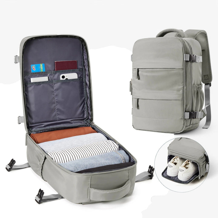 Zaino da cabina uomo organizzato con scomparti, perfetto per viaggi efficienti.