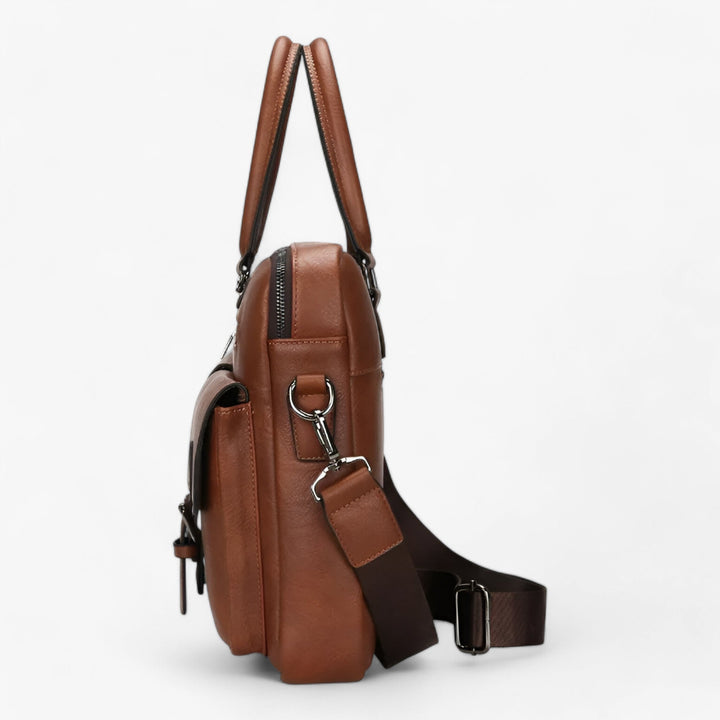 Elegante borsa da uomo per ufficio, porta documenti e laptop, con stile professionale e raffinato.