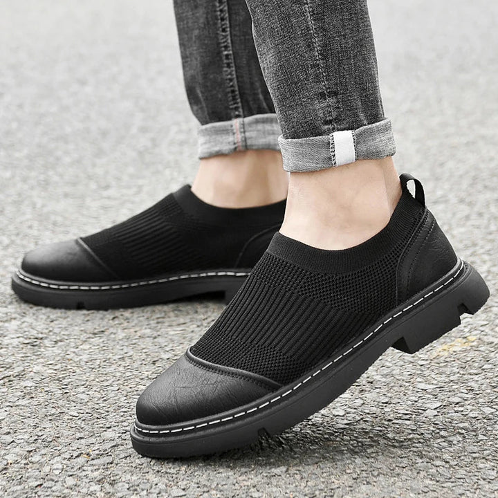 Scarpe comode da uomo per stile casual. Sneakers leggere e flessibili, ottime per il comfort quotidiano.