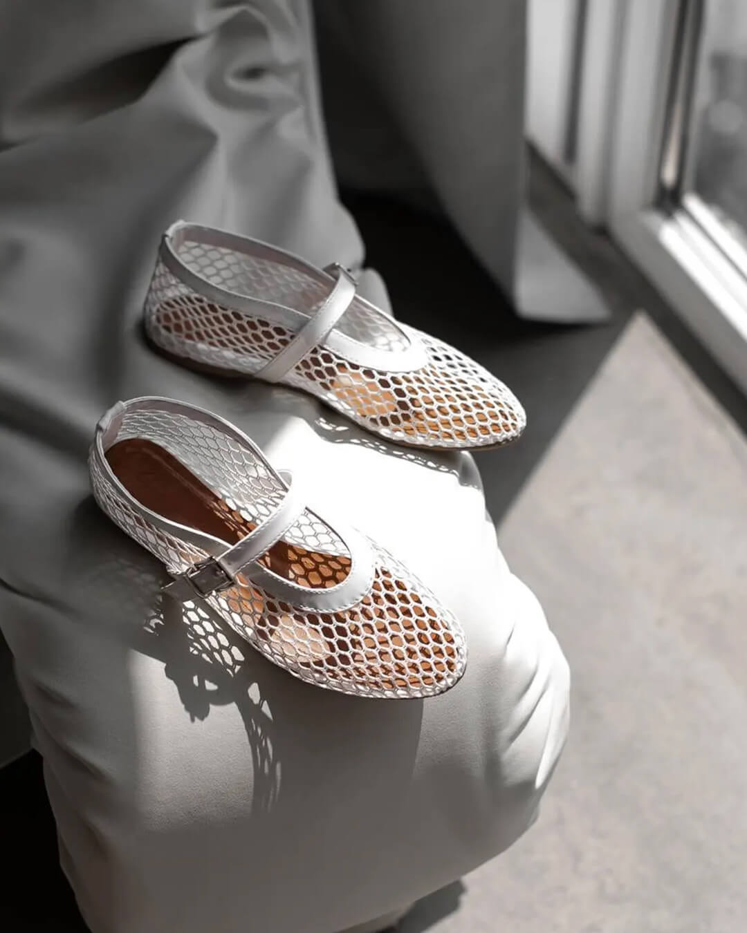 Ballerine da donna in mesh, leggere e traspiranti. Un modello versatile per ogni outfit casual o elegante.