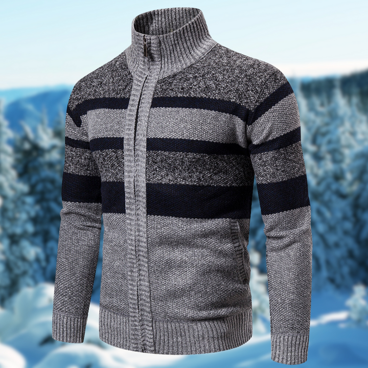 Cardigan a righe da uomo, morbido e confortevole, essenziale per abbigliamento casual e moda.