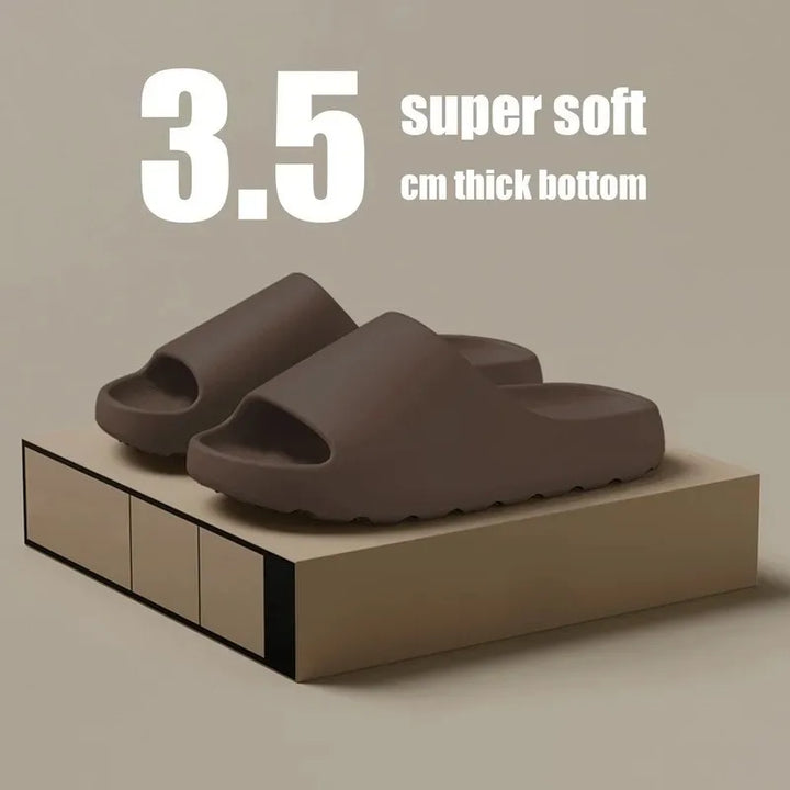 Sandali slide platform unisex per comfort e stile estivo, adatti a piscina e relax. Leggeri e alla moda.