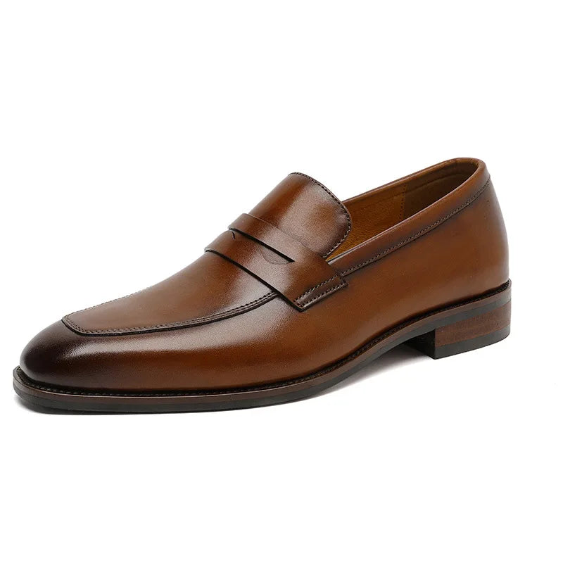 Scarpe da uomo mocassini Downtown, perfetti per un look casual chic. Calzature comode per la moda maschile quotidiana.