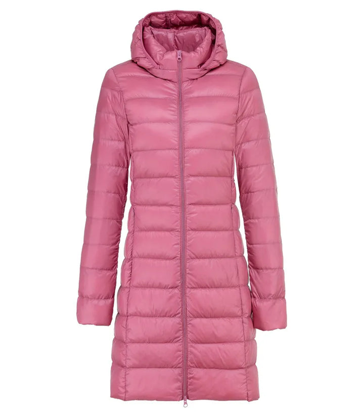 Cappotto invernale lungo da donna, caldo e trendy. Giacca slim fit con design ultraleggero.