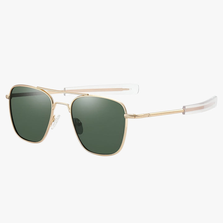 Moda uomo: occhiali da sole polarizzati in metallo con design moderno e protezione UV affidabile.