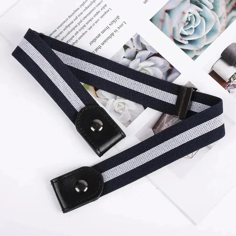 Cintura unisex elastica, senza fibbia, per un uso pratico e quotidiano, accessorio essenziale.