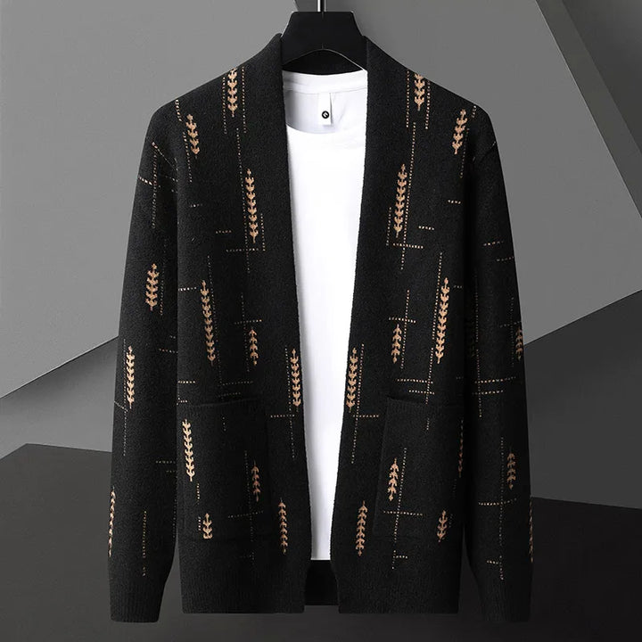 Morbido cardigan uomo autunnale in maglia, stile elegante e versatile per la moda maschile. Comodo e chic.