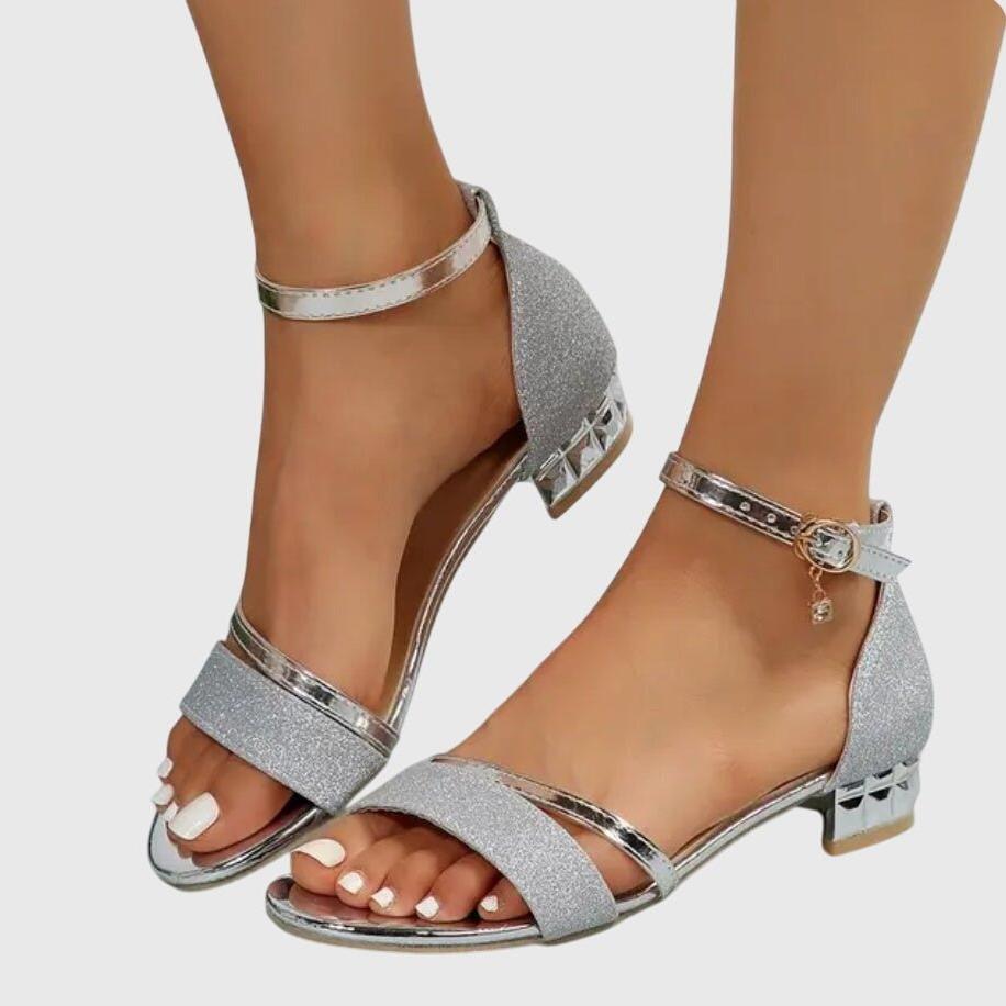 Sandali eleganti donna primavera estate con tacco gioiello. Comfort ortopedico per calzature raffinate e di tendenza.