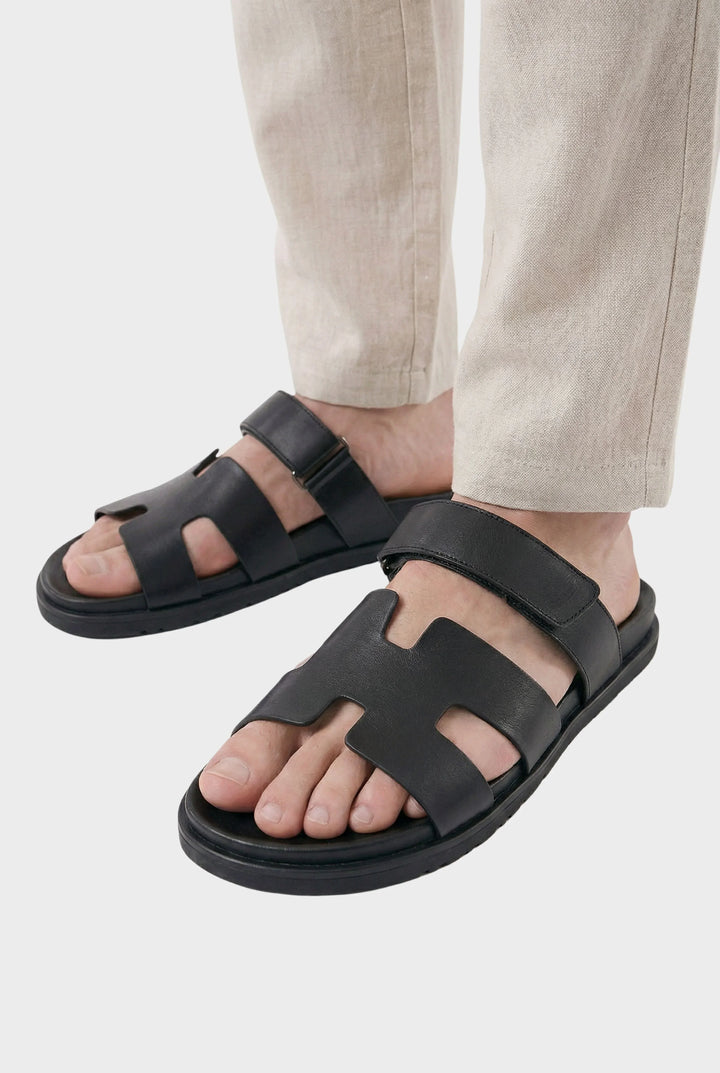 Sandali unisex Saint-Tropez: comfort superiore e design resistente per l'estate.