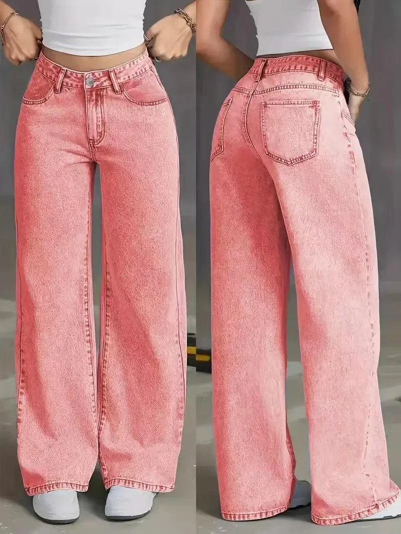 Jeans larghi donna a vita alta, stile casual moderno. Perfetti per un outfit quotidiano comodo.