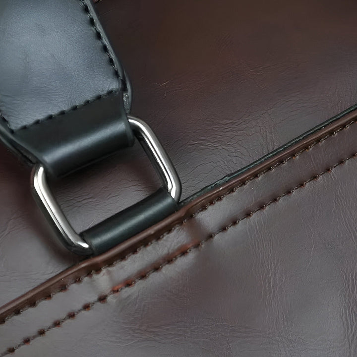 Borsa portadocumenti leggera e pratica per tutti i giorni, ideale per lavoro, università e tempo libero.