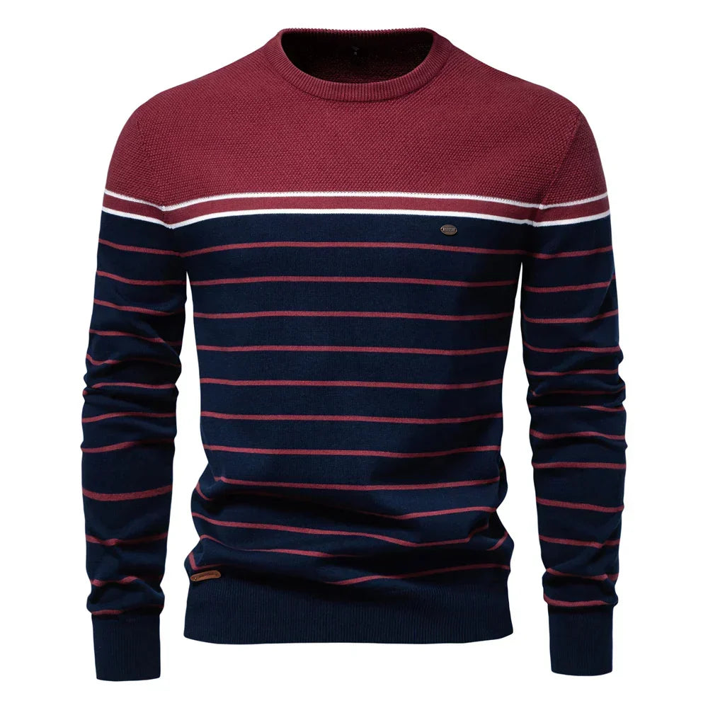 Maglione da uomo regular fit a righe, con bordi a coste per comfort e stile. Perfetto per l'abbigliamento invernale.