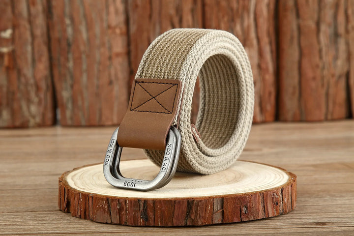 Accessorio moda uomo: cintura in tela pratica e resistente.
