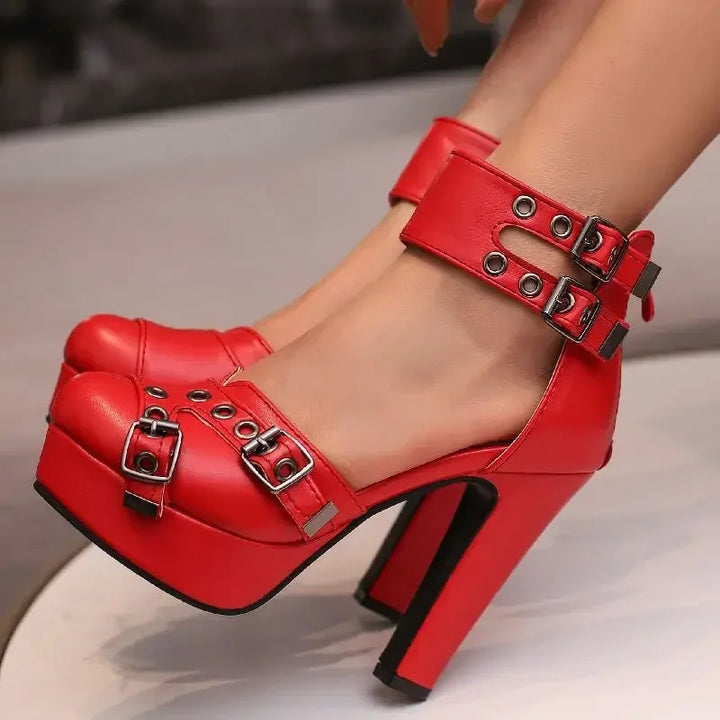 Scarpe donna estive: sandali con tacco largo stabile e doppia fibbia per supporto e stile.