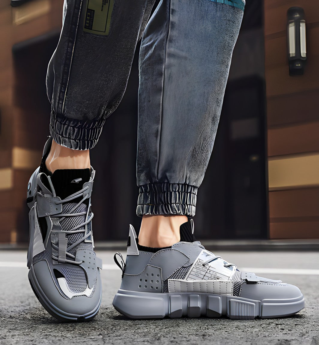 Scarpe da ginnastica uomo platform, sneakers con design futuristico per un tocco di stile urbano unico e moderno.