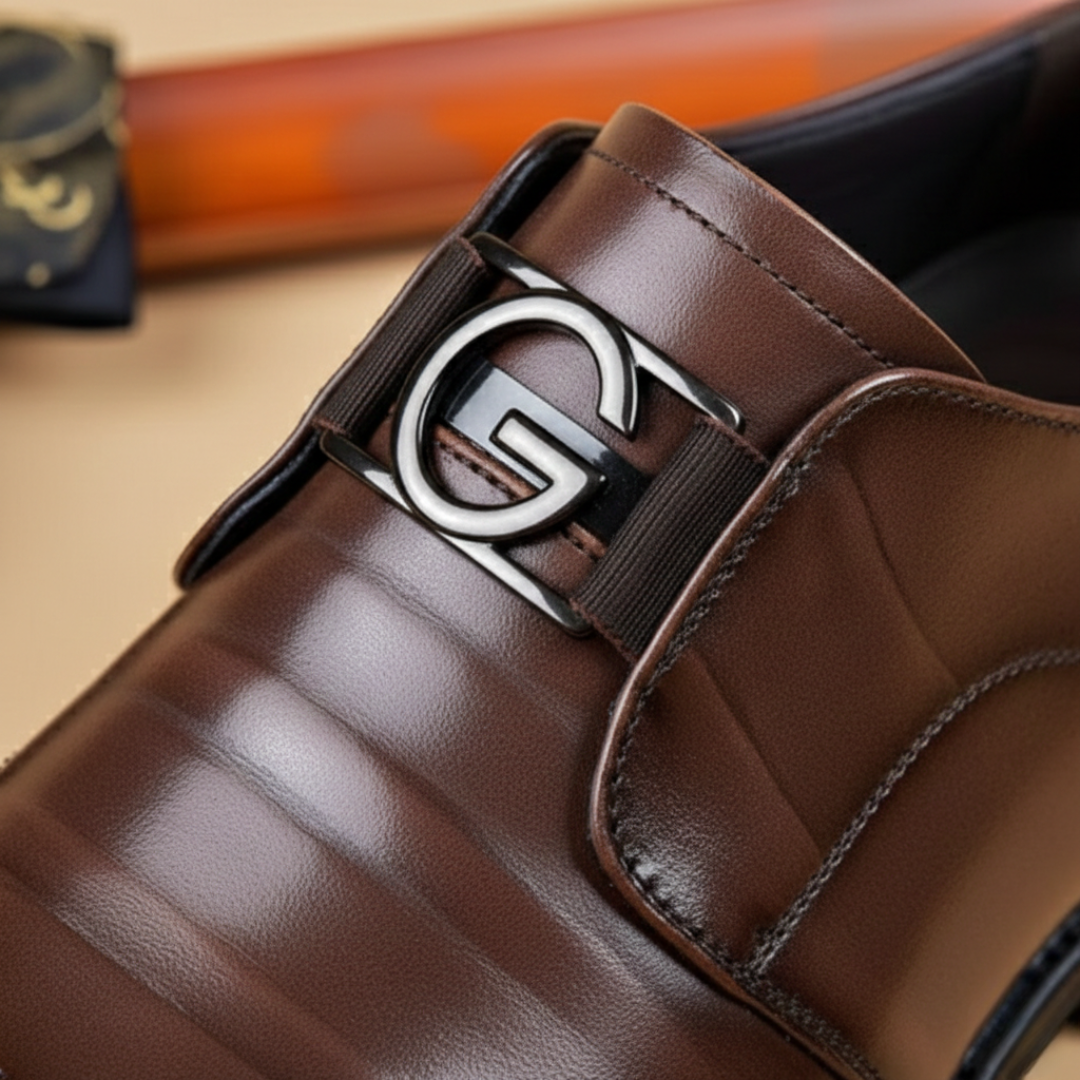 Calzature formali uomo monk strap in ecopelle, stile classico per business e occasioni speciali.
