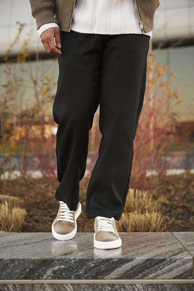 Sneakers rialzate Camogli taupe. Scarpe da uomo eleganti e casual per un look moderno e confortevole.