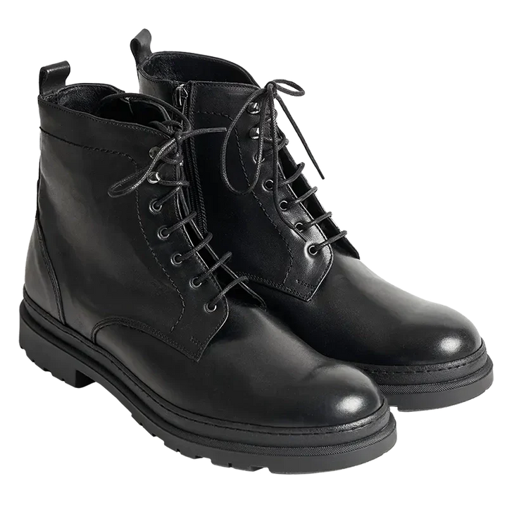 Stivaletti rialzati uomo 7 cm neri stringati, per un look sofisticato e altezza extra discreta.