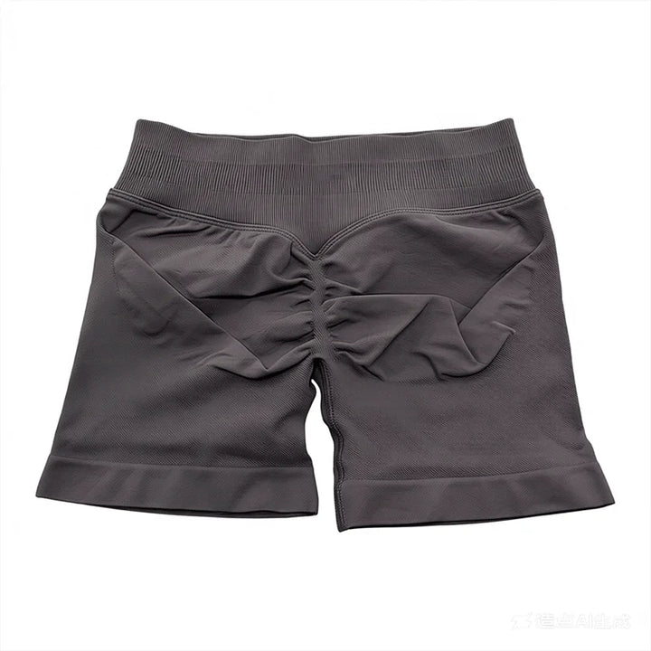 Abbigliamento donna sportivo: short seamless vita alta, per libertà di movimento.