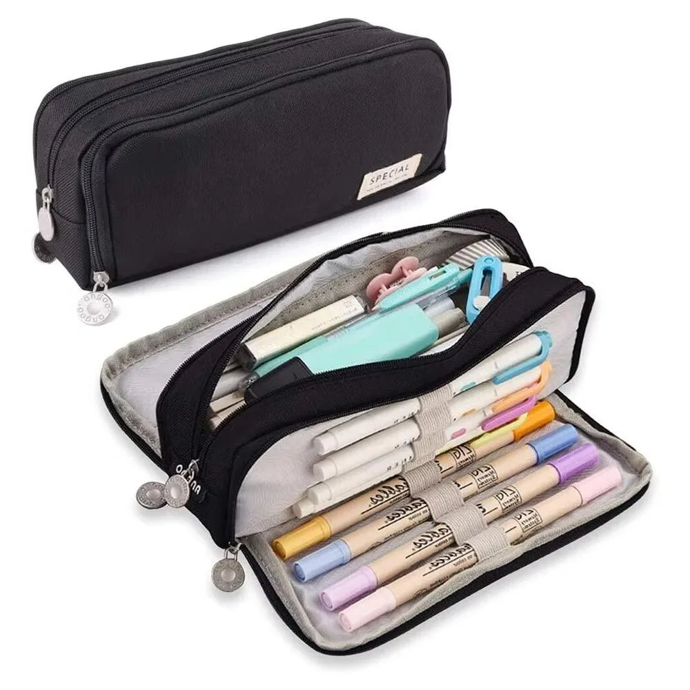 Astuccio da viaggio organizer per penne e piccoli oggetti, ideale per studenti e professionisti.