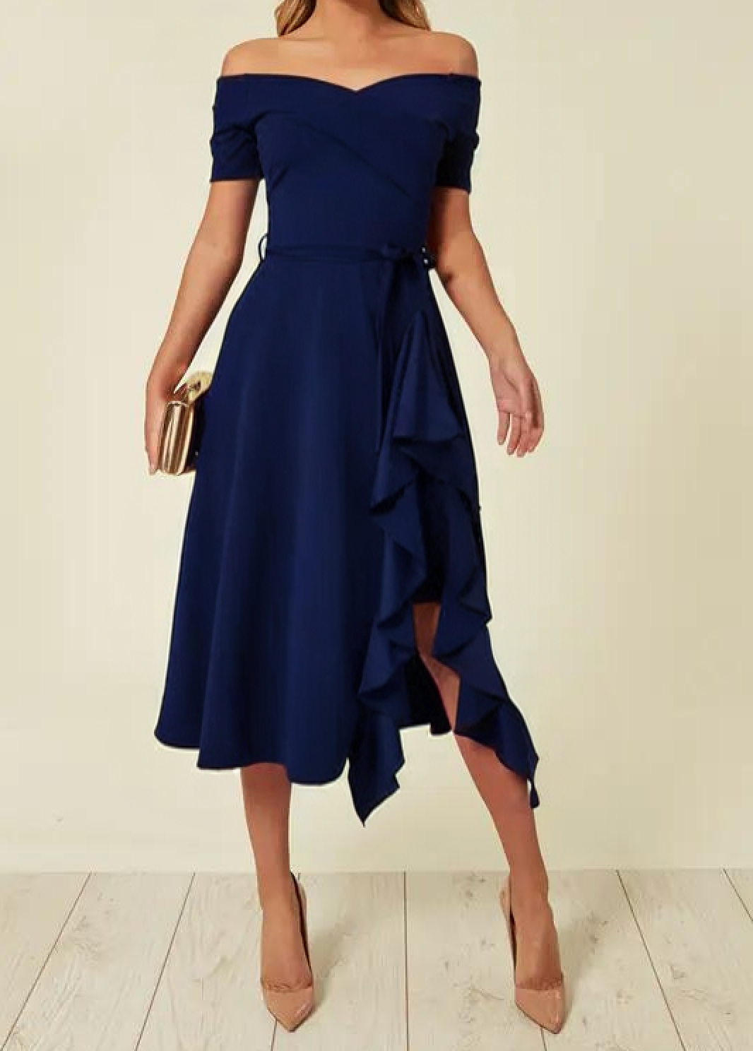 Abito da donna off-shoulder sagomato blu elegante, perfetto per primavera/estate e serate speciali.