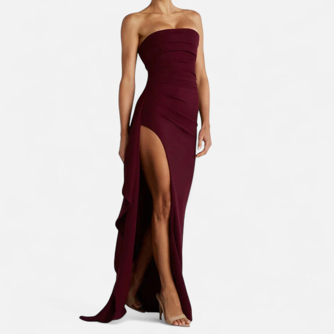 Elegante abito da sera formale con bustier e spacco laterale. Abito donna perfetto per occasioni speciali.