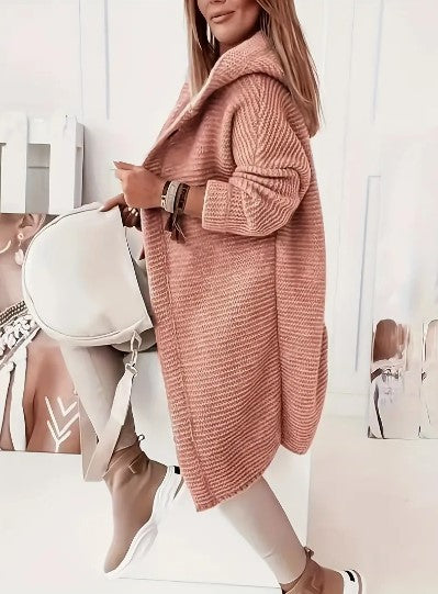 Cardigan oversize donna con cappuccio, moda autunno/inverno, comodo e versatile per il casual.
