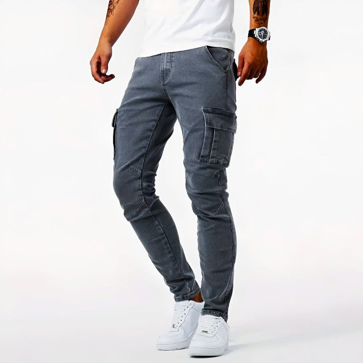 Pantaloni Cargo Slim Fit da uomo in cotone, perfetti per un look casual-elegante quotidiano e versatile.