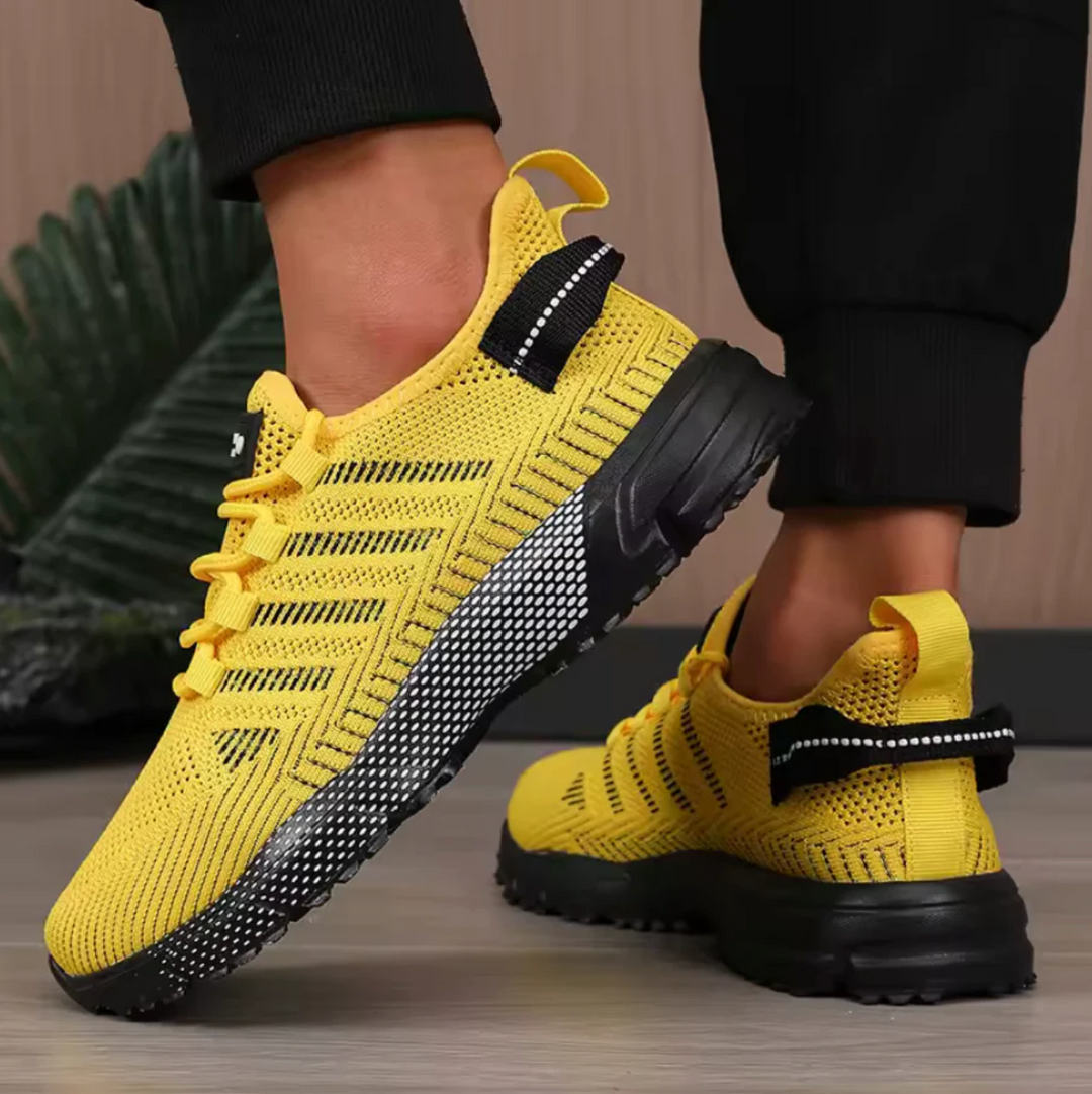 Sneakers uomo leggere e traspiranti, perfette per comfort superiore in ogni passo. Scarpe sportive ideali per passeggio.