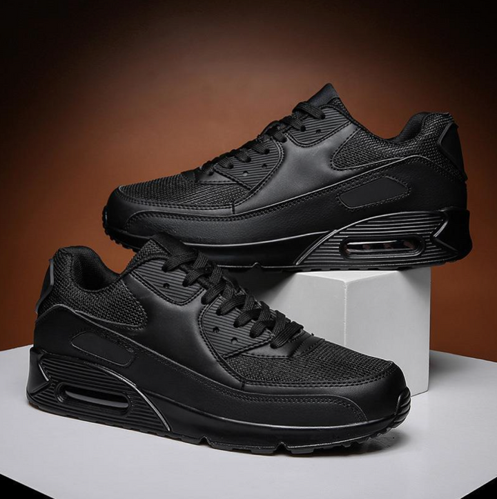 Eleganti sneakers uomo ammortizzate per massimo comfort. Design moderno, leggere e traspiranti per ogni outfit.