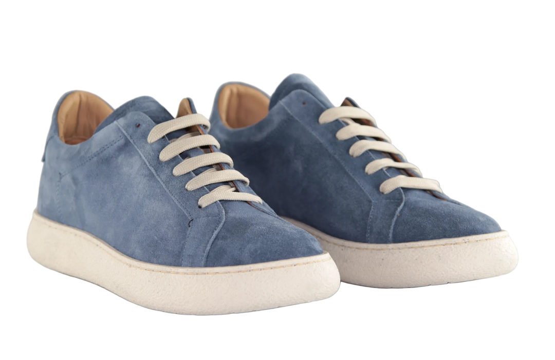 Sneakers rialzate uomo azzurre 6 cm, perfette per aggiungere stile e altezza. Ideali per look casual eleganti.