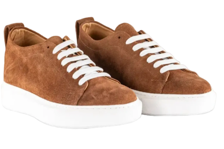 Sneakers rialzate uomo 6 cm, stile distinto e comfort invisibile. Scarpe casual-eleganti per altezza e moda.